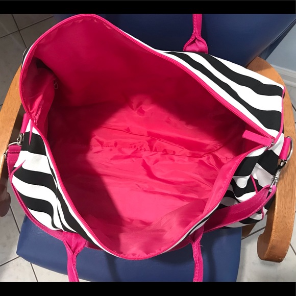 NWOT VS black/white striped pink handles weekender - Picture 9 of 14
